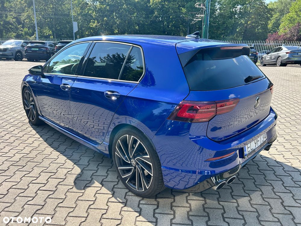 Volkswagen Golf - 5