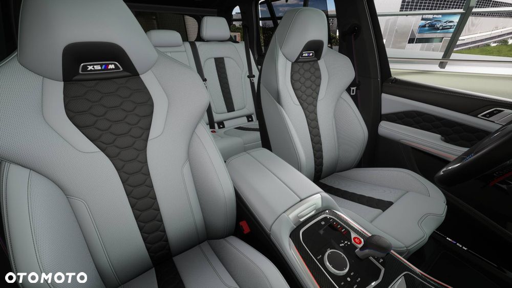 BMW X5 M Competition - 14