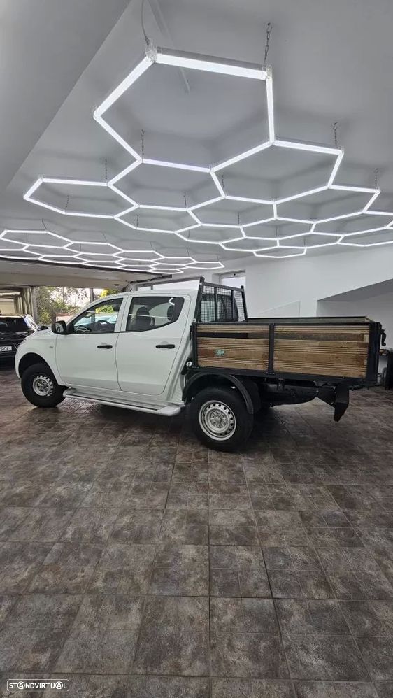 Mitsubishi l200 2.4 di-d invite 2wd - 16