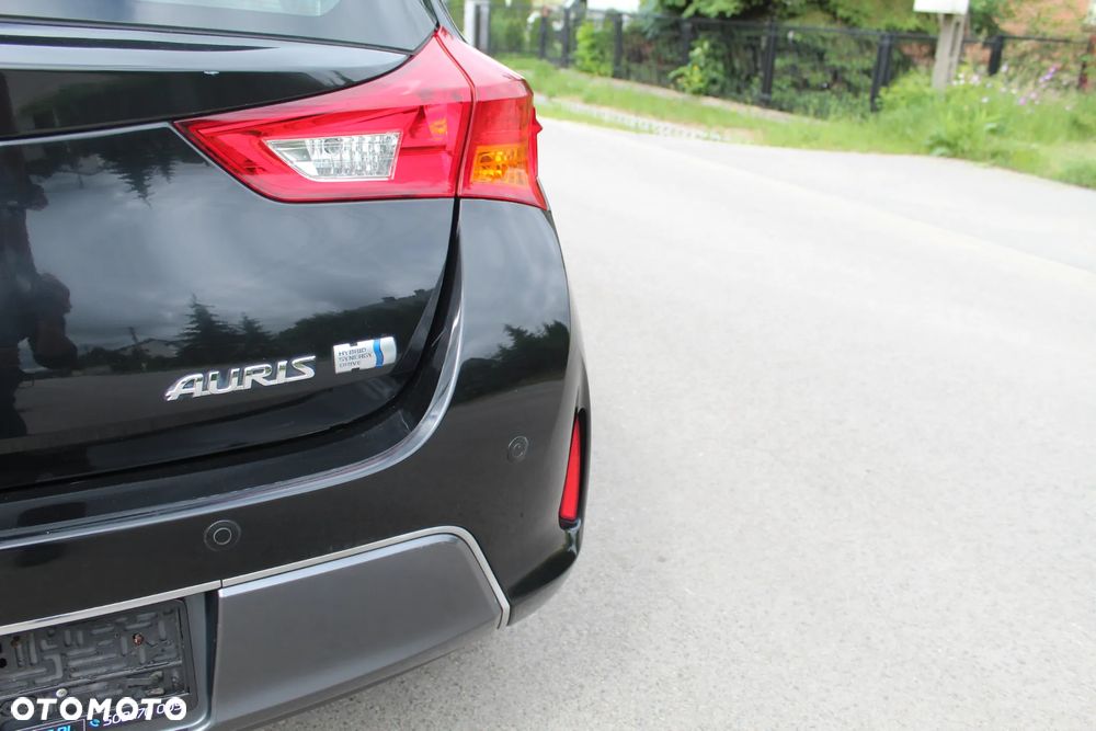 Toyota Auris 1.8 HSD Luna - 6