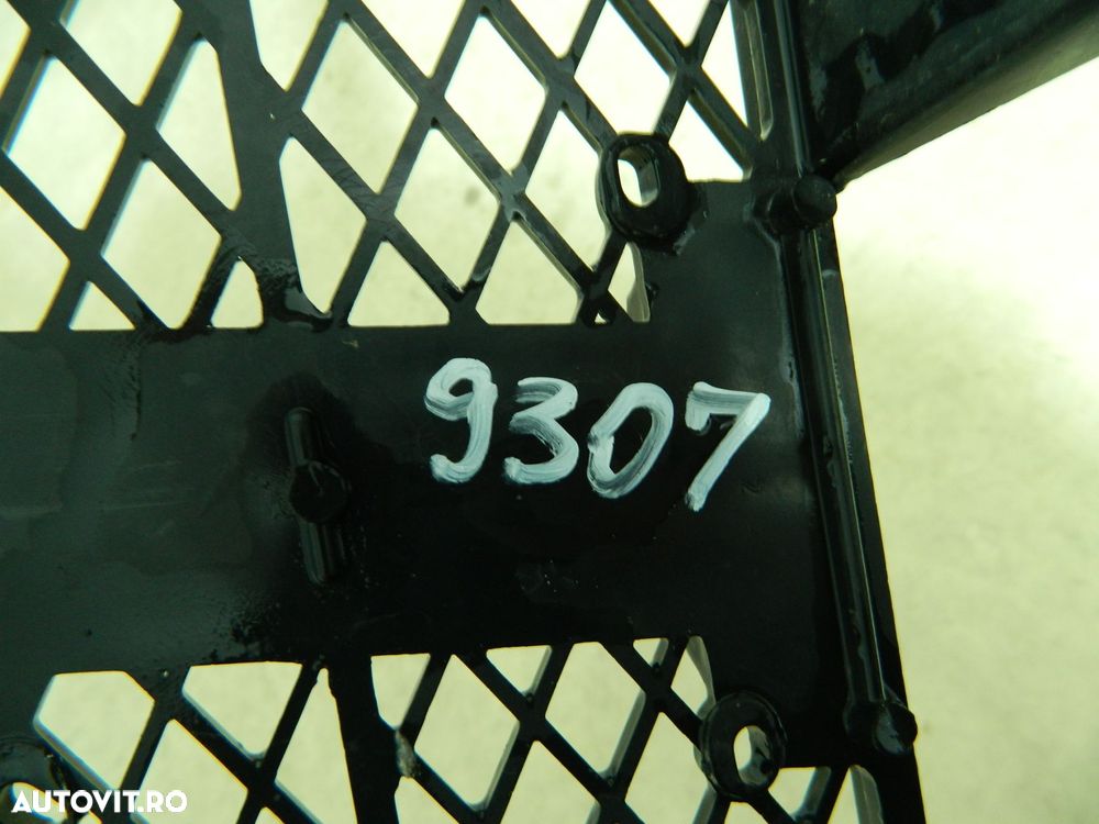 Grila intre proiectoare Fiat Ducato  /  Peugeot Boxer  /  Citroen Jumper, 2002, 2003, 2004, 2005, 2006, , LS130400904 - 3