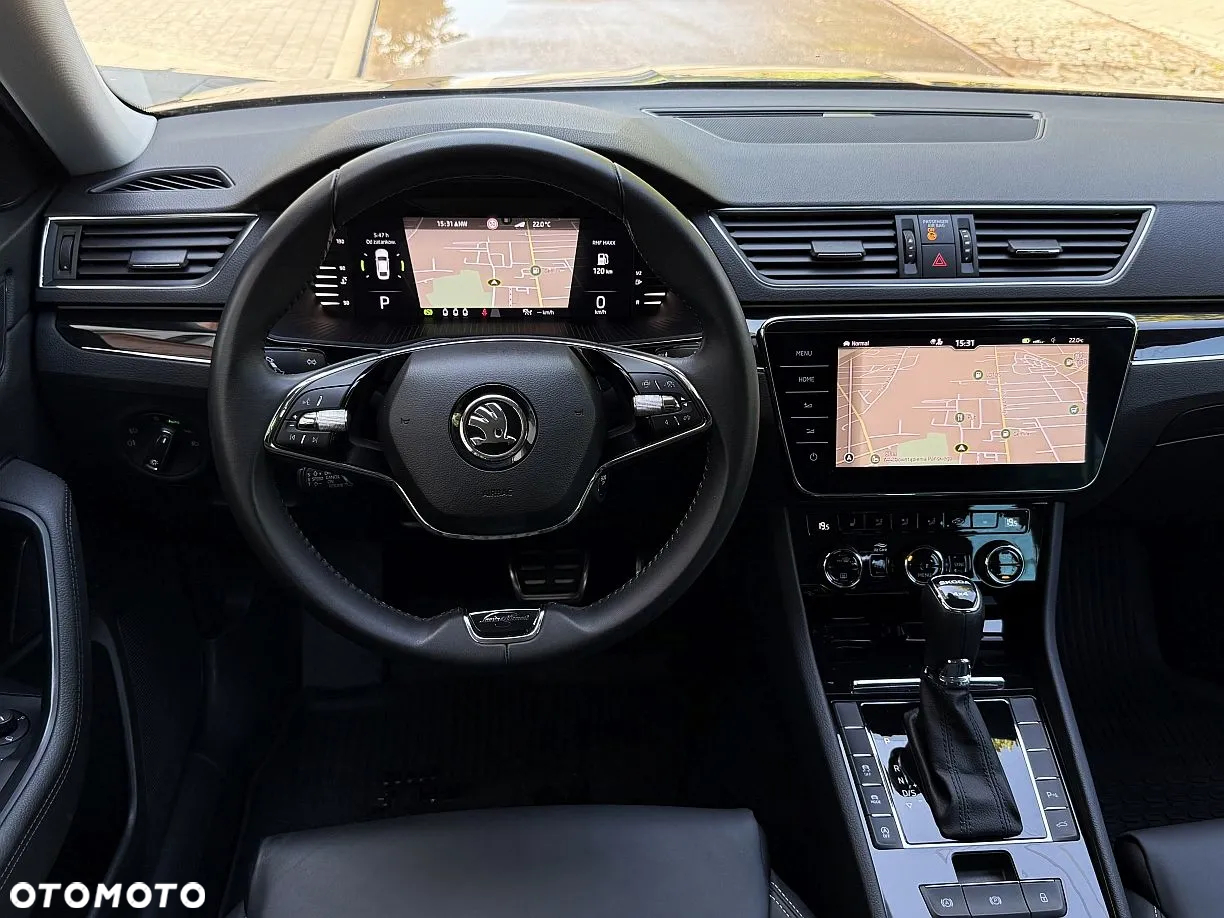 Skoda Superb 2.0 TDI SCR 4x4 L&K DSG - 18