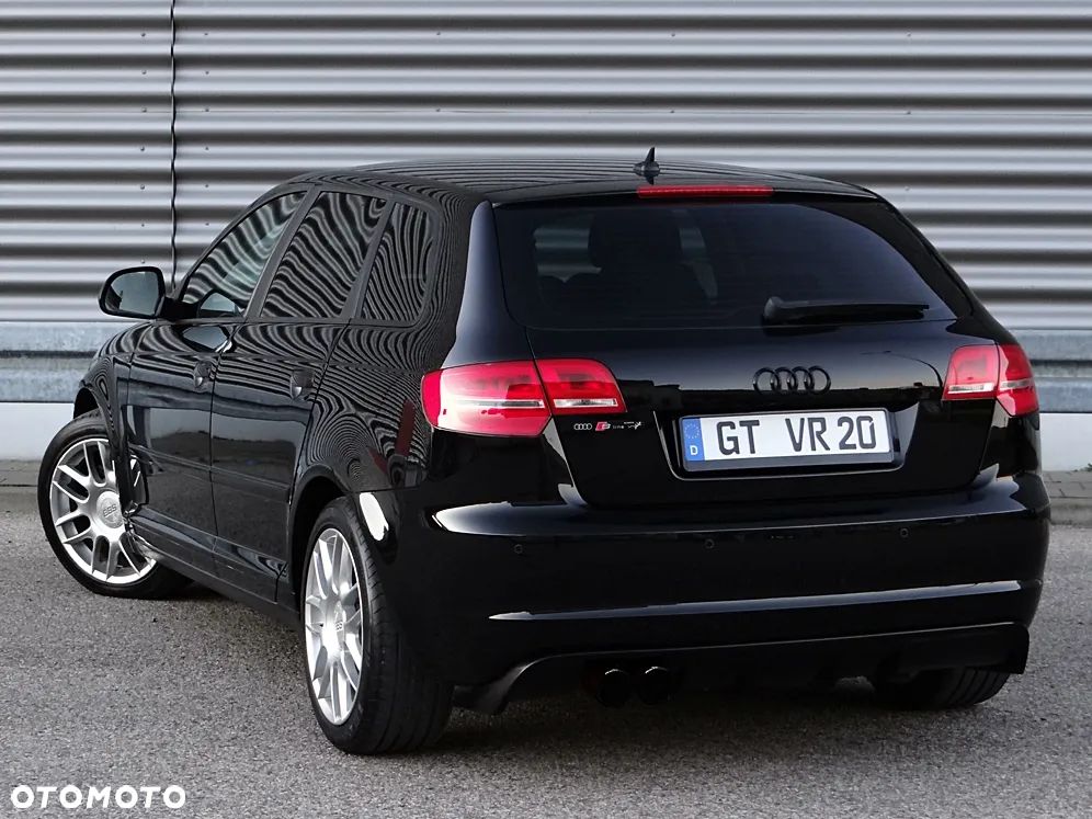 Audi A3 Sportback 1.8 TFSI quattro Ambiente - 17