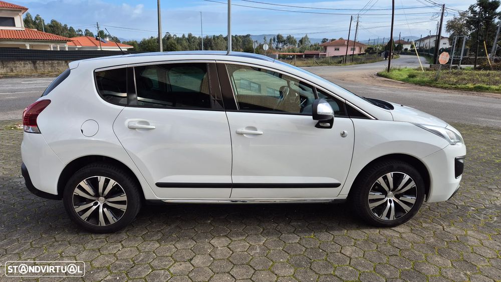 Peugeot 3008 1.6 BlueHDi Crossway - 1