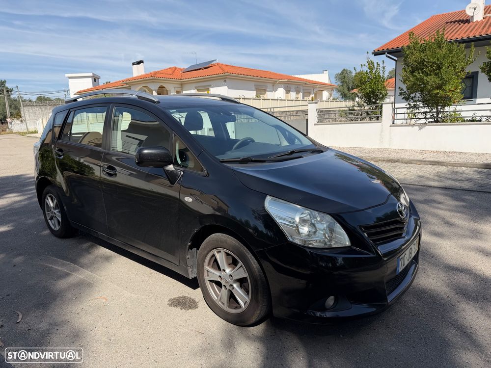 Toyota Verso 2.0 D-4D Exclusive - 2