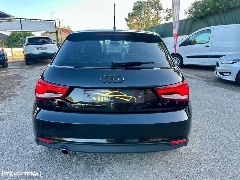 Audi A1 Sportback 1.6 TDI S-line S tronic - 6