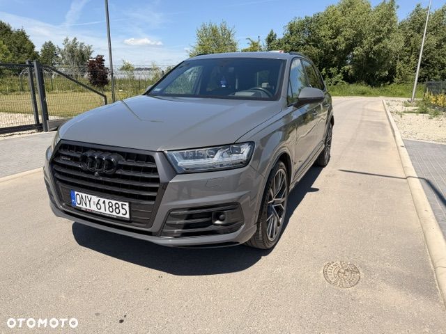 Audi Q7 - 6