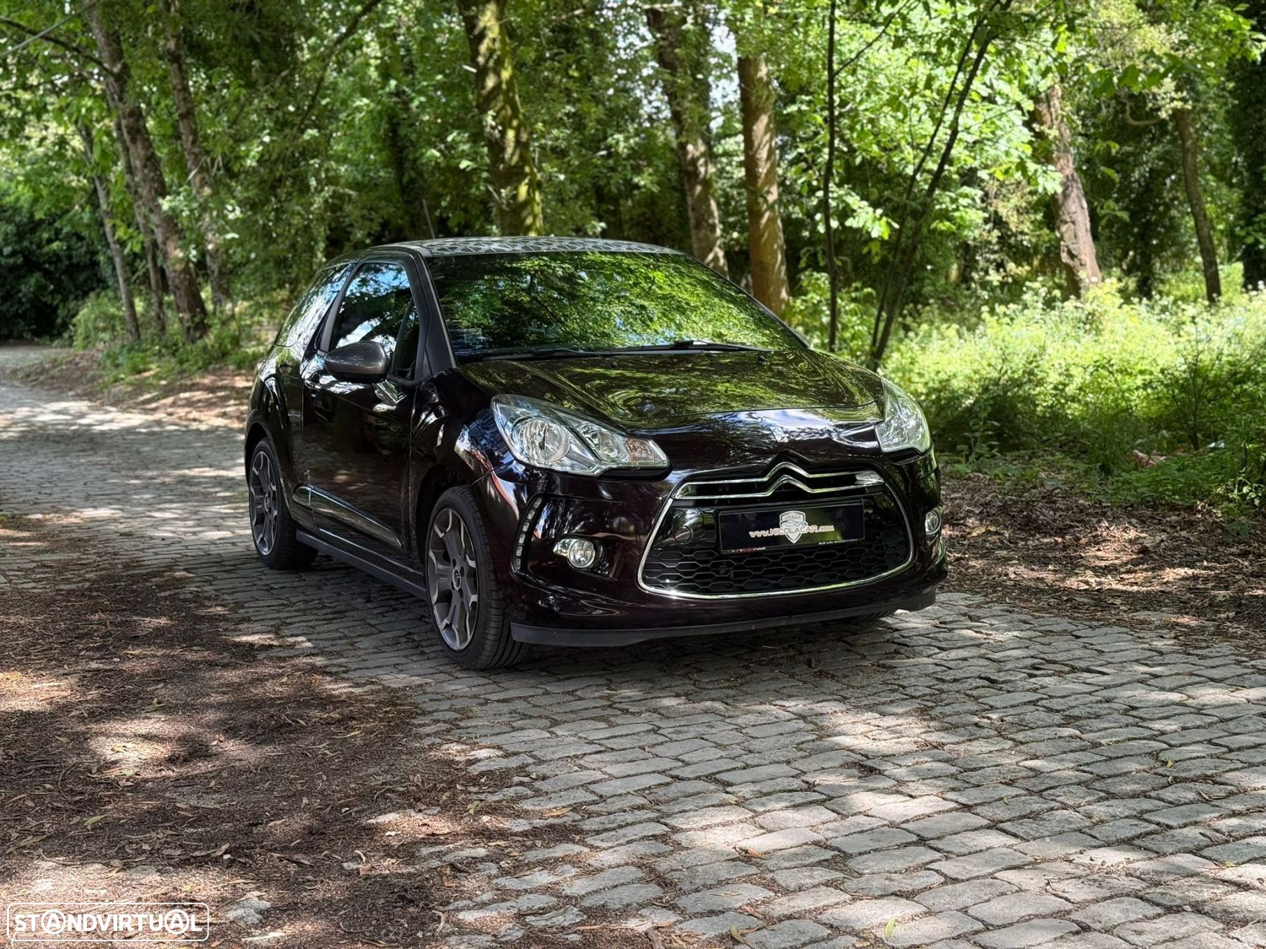 Citroën DS3 1.2 VTi Chic ETG - 1