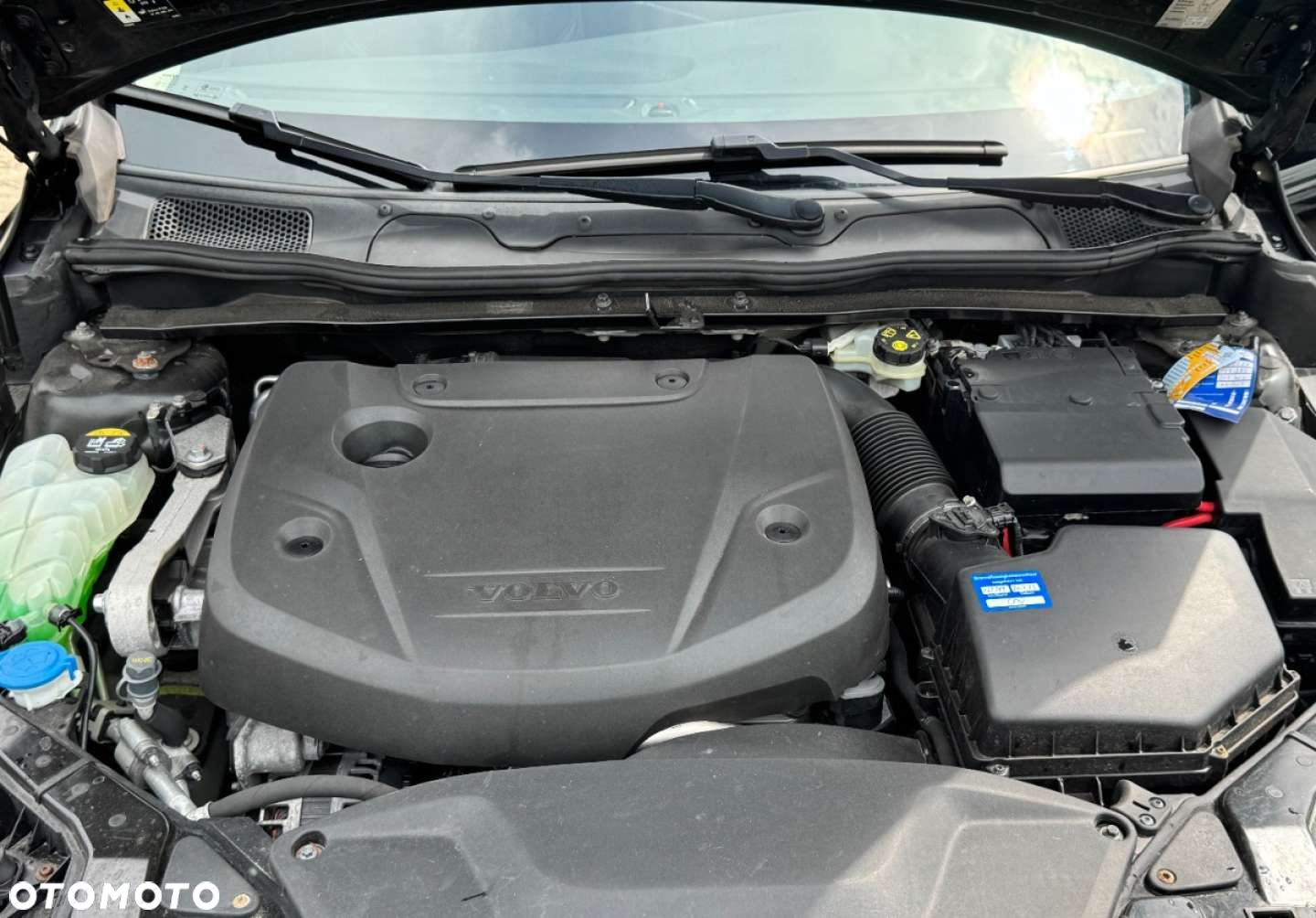 Volvo V40 - 40
