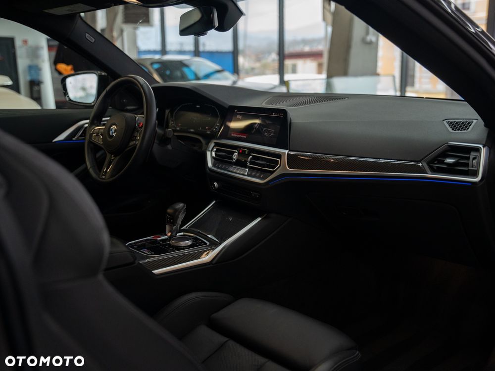 BMW M4 Competition M xDrive sport - 29