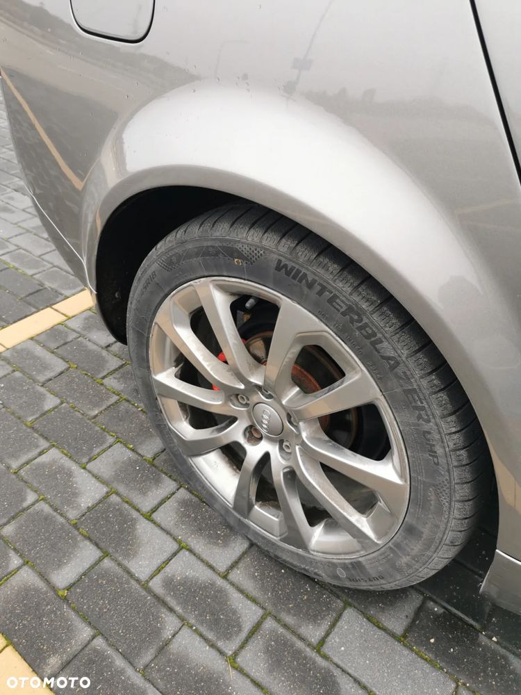 Audi A4 Avant - 11