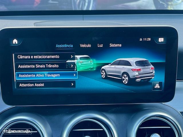 Mercedes-Benz GLC 300 de 4Matic 9G-TRONIC AMG Line - 38