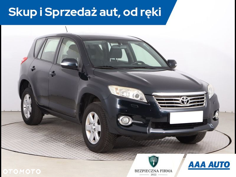 Toyota RAV4 - 2