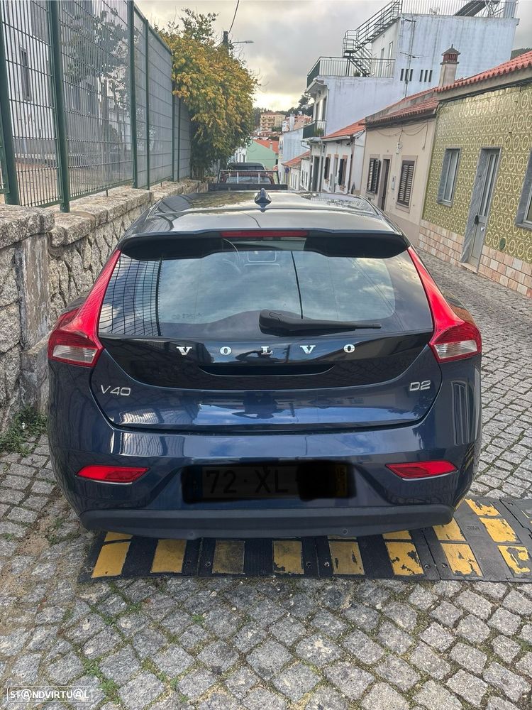Volvo V40 1.6 D2 Momentum - 6