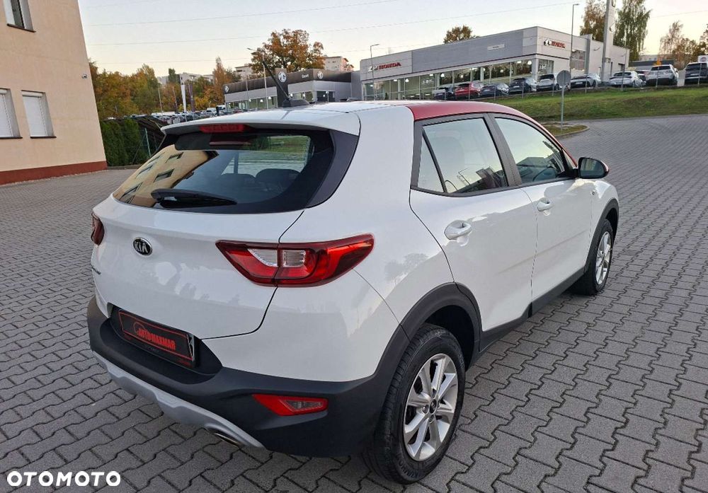 Kia Stonic - 9