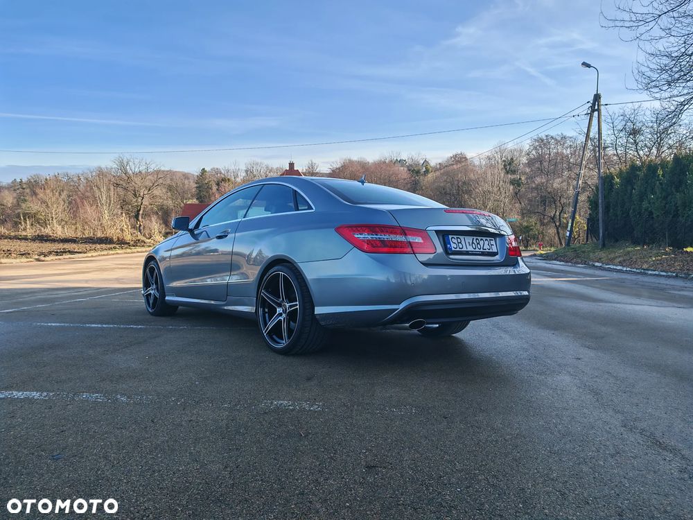 Mercedes-Benz Klasa E - 25