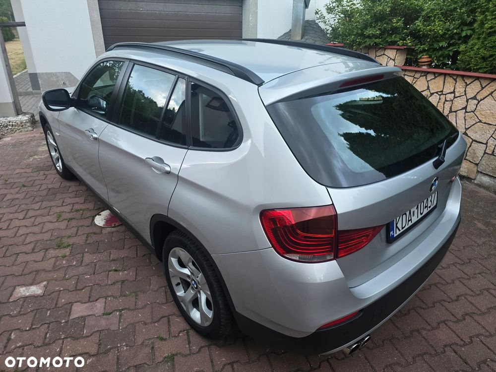 BMW X1 sDrive20i xLine - 10