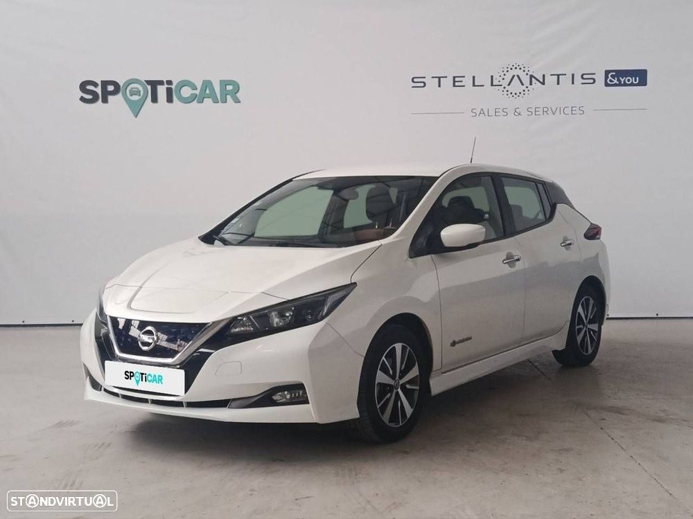 Nissan Leaf - 1