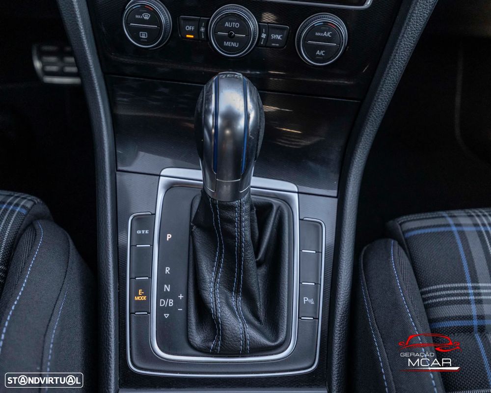 VW Golf 1.4 GTE Plug-in - 13