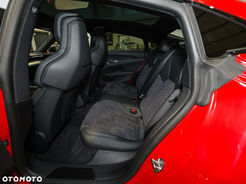 Audi e-tron GT - 20