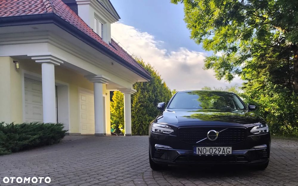 Volvo S90 B5 D AWD Ultimate Dark - 4