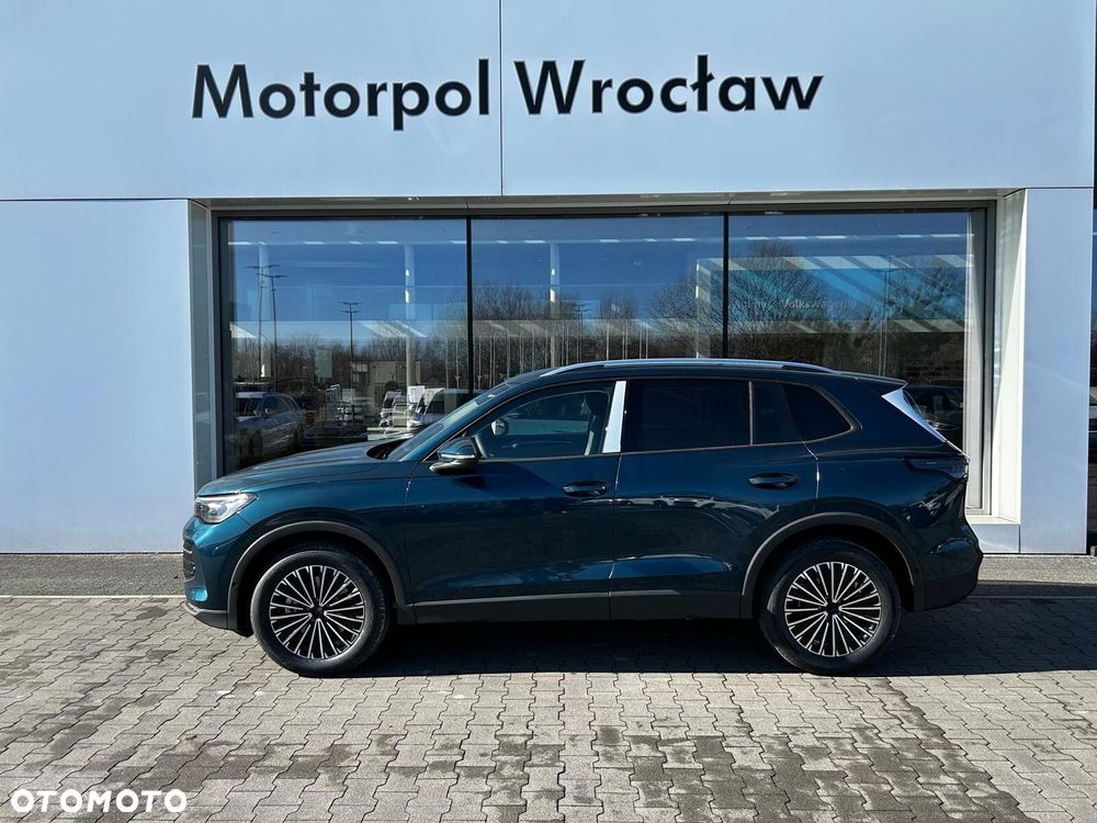 Volkswagen Tiguan - 3