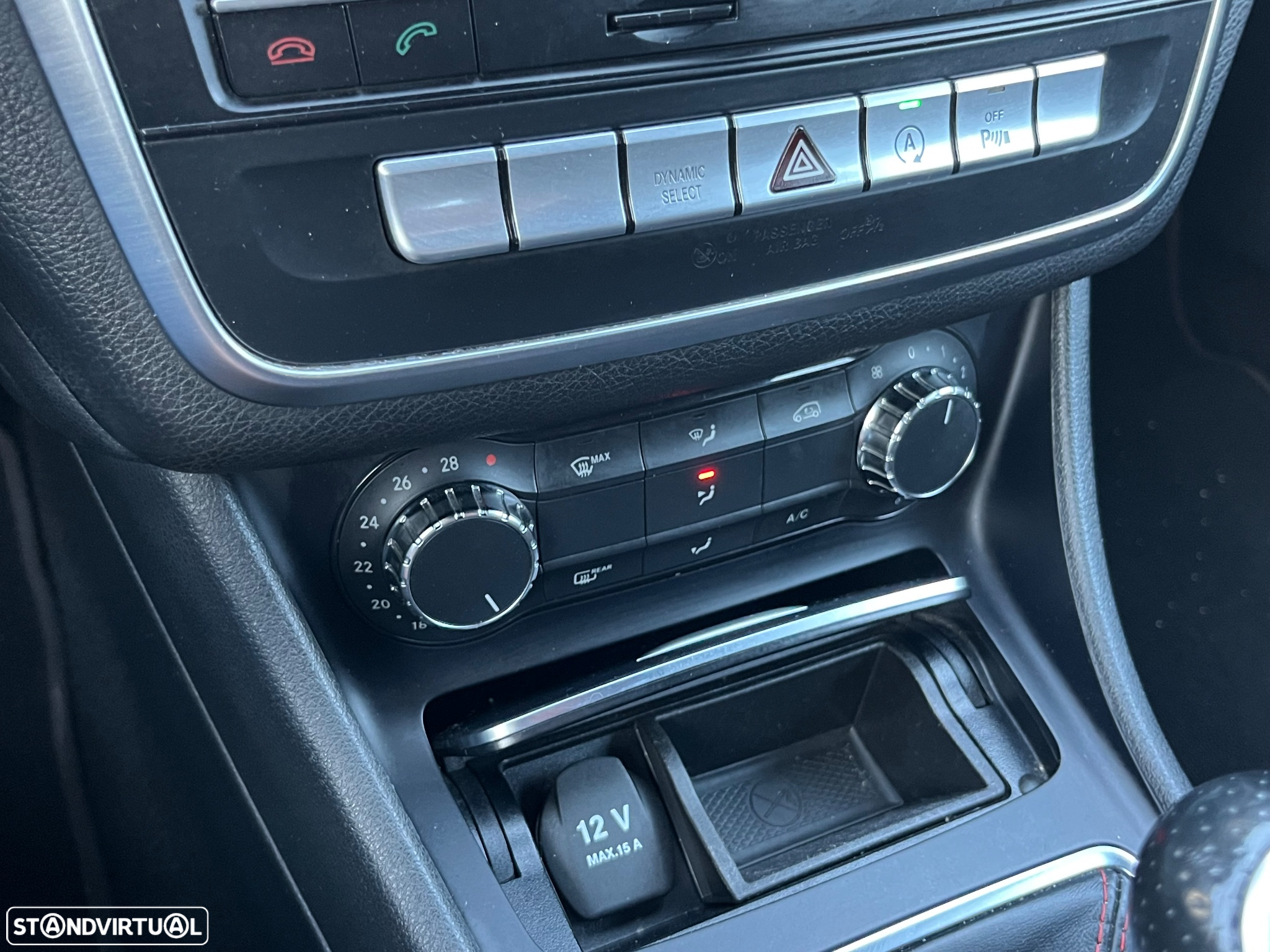 Mercedes-Benz CLA 180 d AMG Line - 22