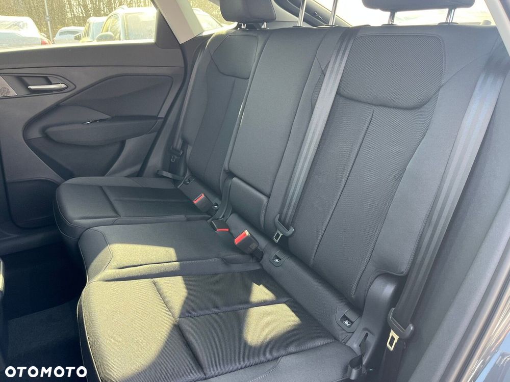 Audi Q3 Sportback - 12