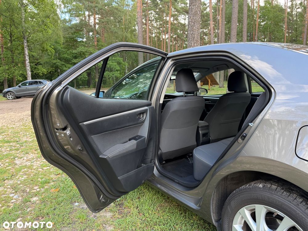 Toyota Corolla 1.6 Premium EU6 - 19