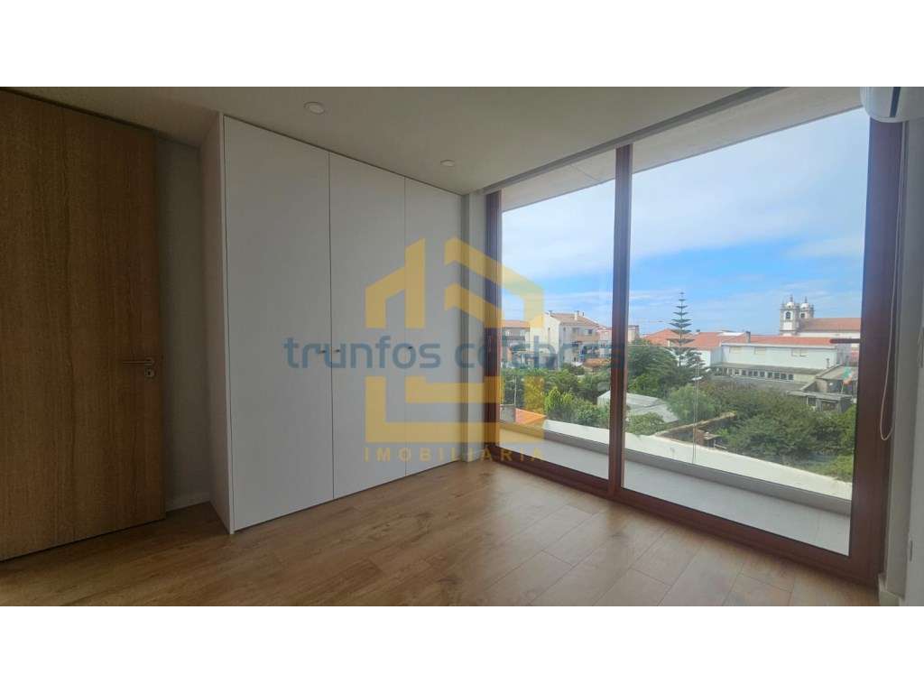 Apartamento T2 Novo | 4. º Andar | 3 Varandas | Lugar de garagem pa... - Grande imagem: 4/31