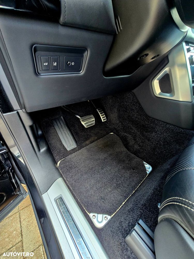 Land Rover Range Rover Vogue - 22