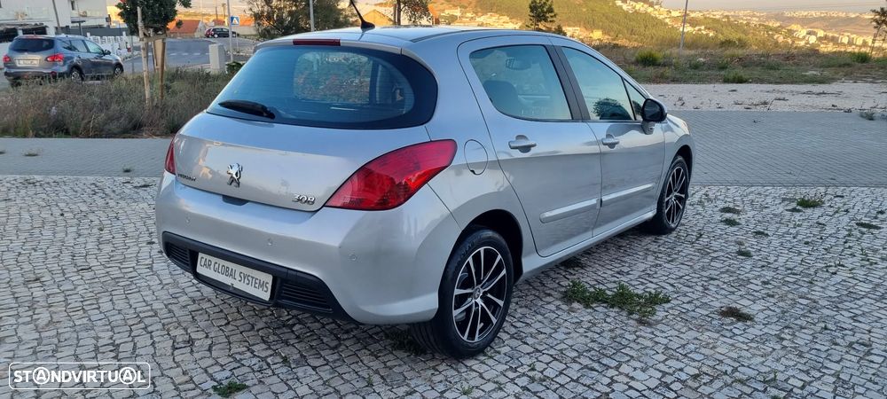 Peugeot 308 1.6 HDi Executive CVM6 - 3