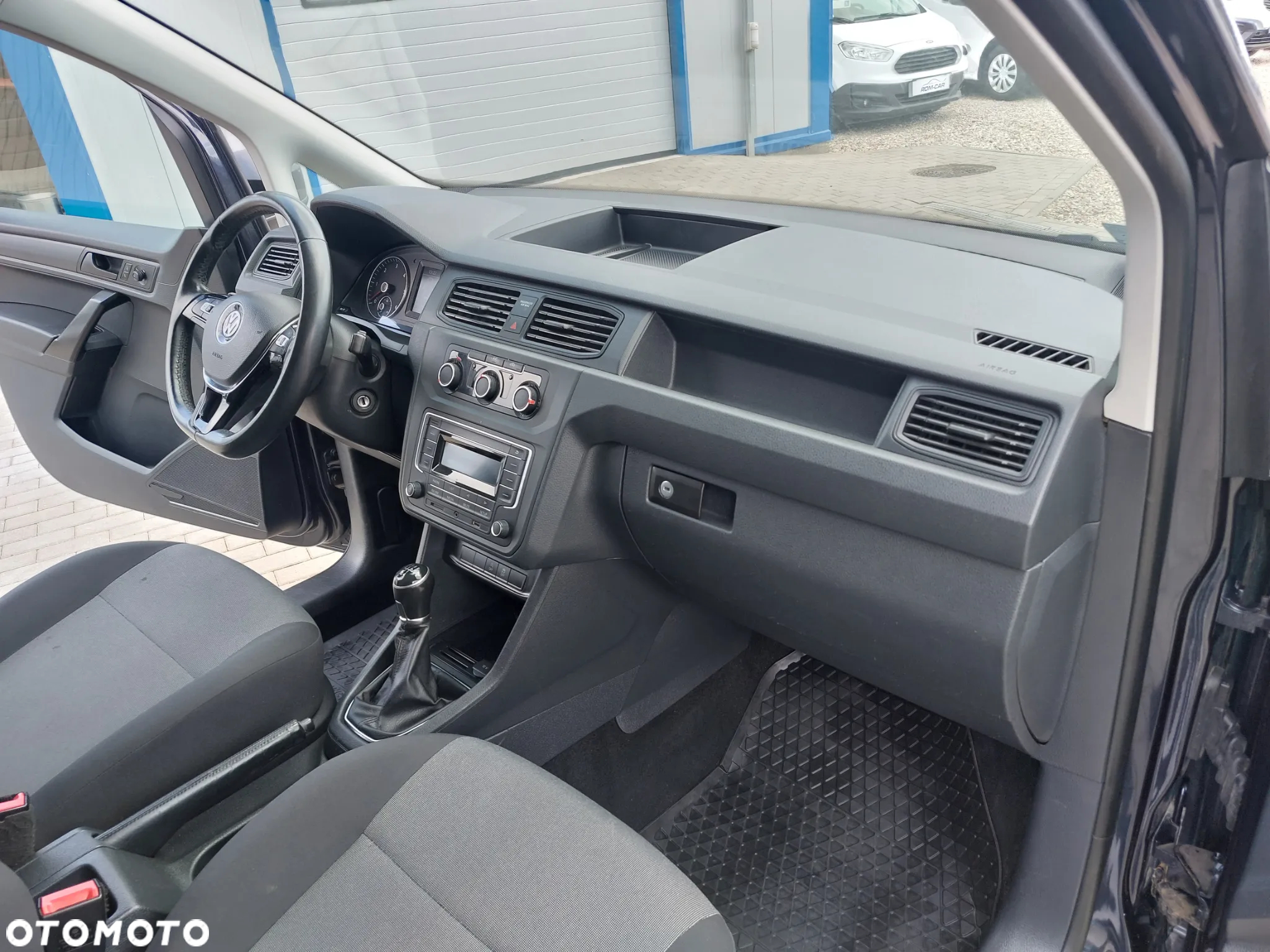 Volkswagen Caddy 2.0 TDI Comfortline - 20