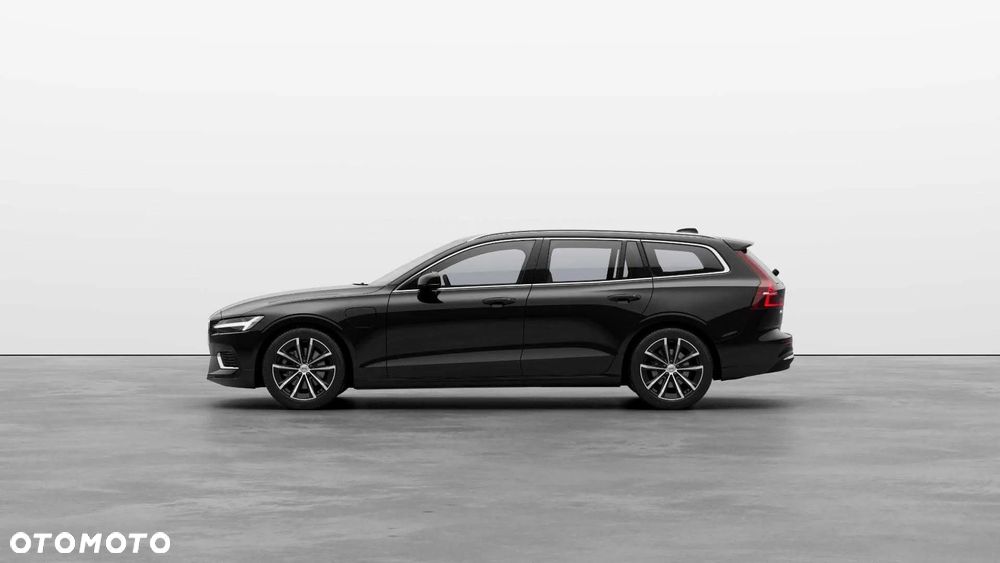 Volvo V60 T6 AWD Plug-In Hybrid Core - 4