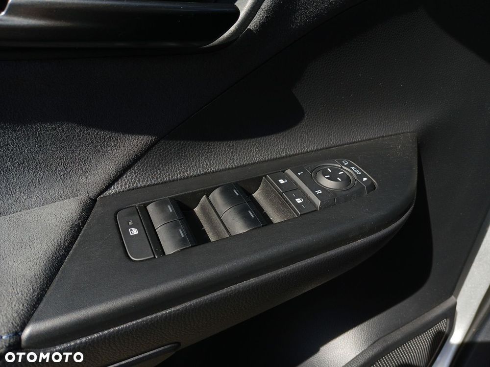 Toyota C-HR 1.8 Hybrid Executive - 20