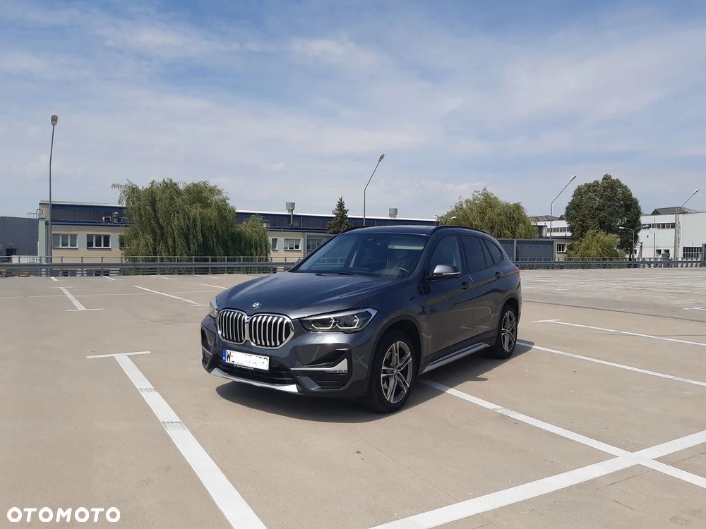 BMW X1 sDrive18d xLine - 2