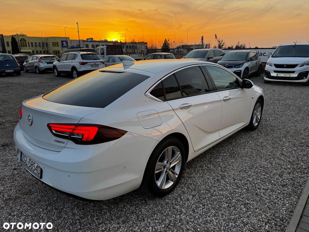 Opel Insignia 1.5 T Innovation S&S Eco - 4