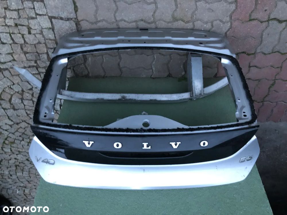 Volvo V40 II D3 klapa tył - 2