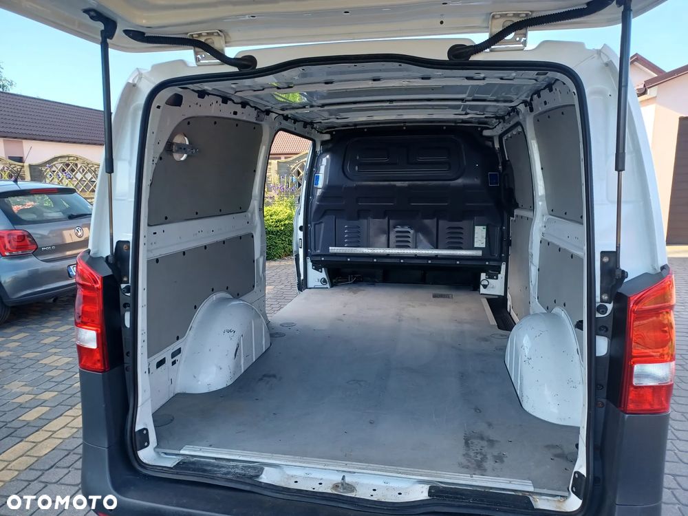 Mercedes-Benz VITO - 5