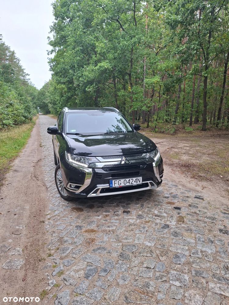 Mitsubishi Outlander Intense - 1