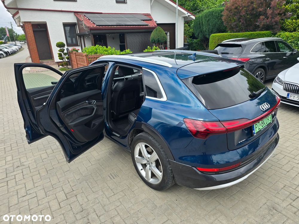 Audi e-tron - 40