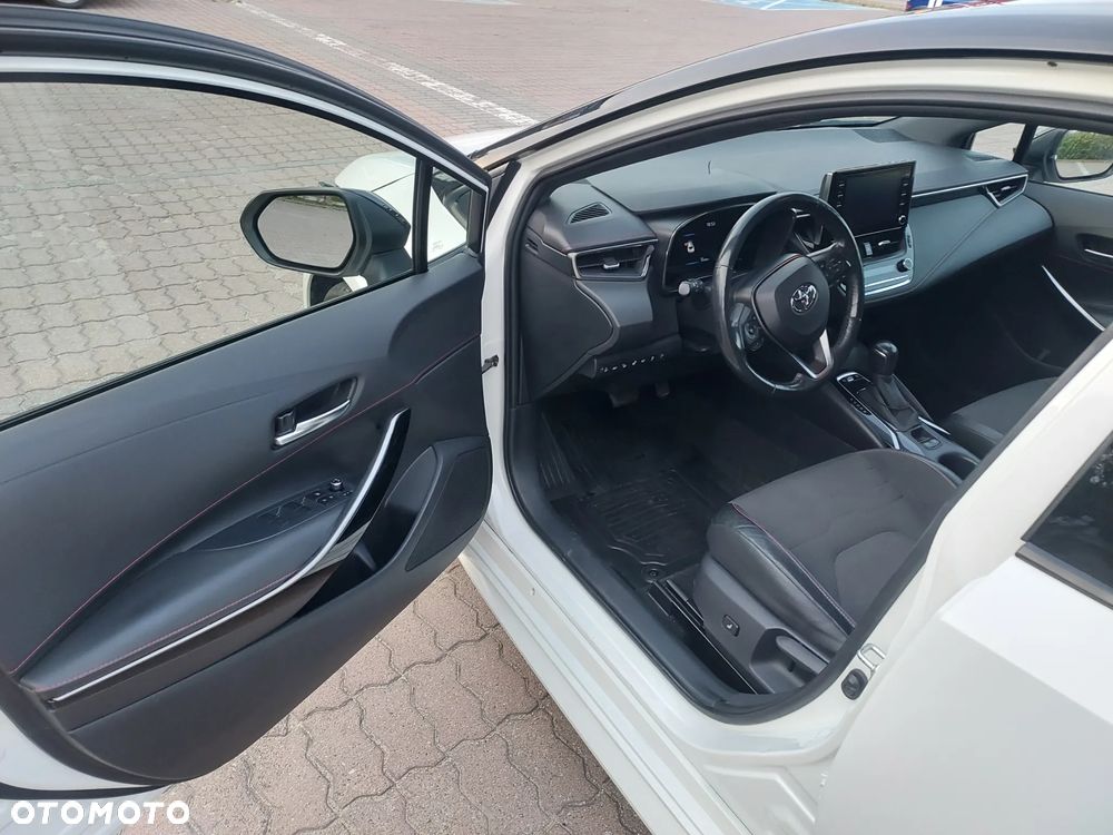Toyota Corolla - 18