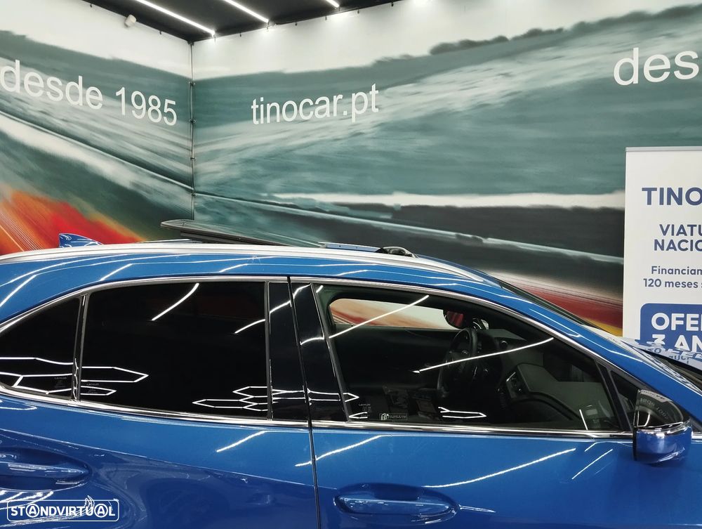 Lexus UX 300e Premium - 10