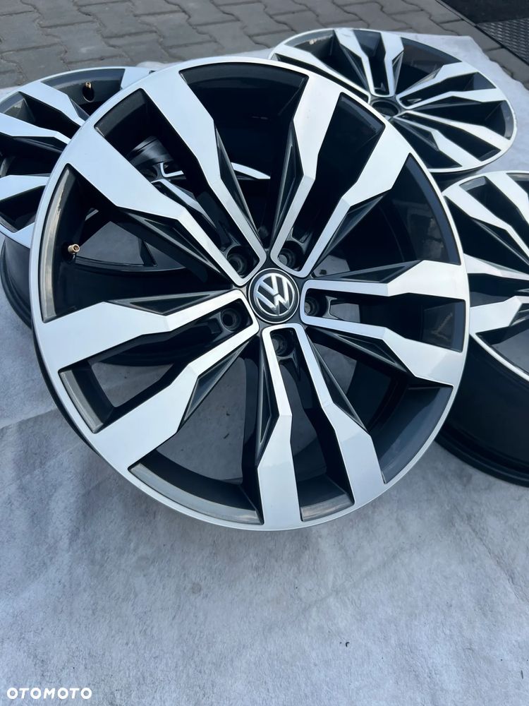 Oryginalne Felgi VW T Roc Tiguan, Passat, Arteon, 19'' R line - 1