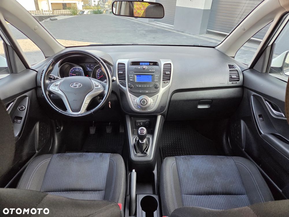 Hyundai ix20 - 13
