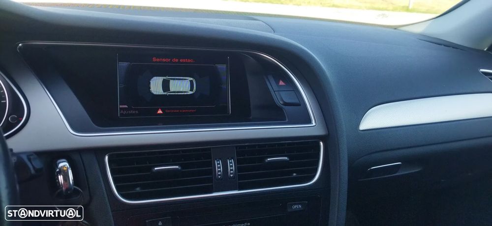 Audi A4 Avant 2.0 TDI S-line - 12