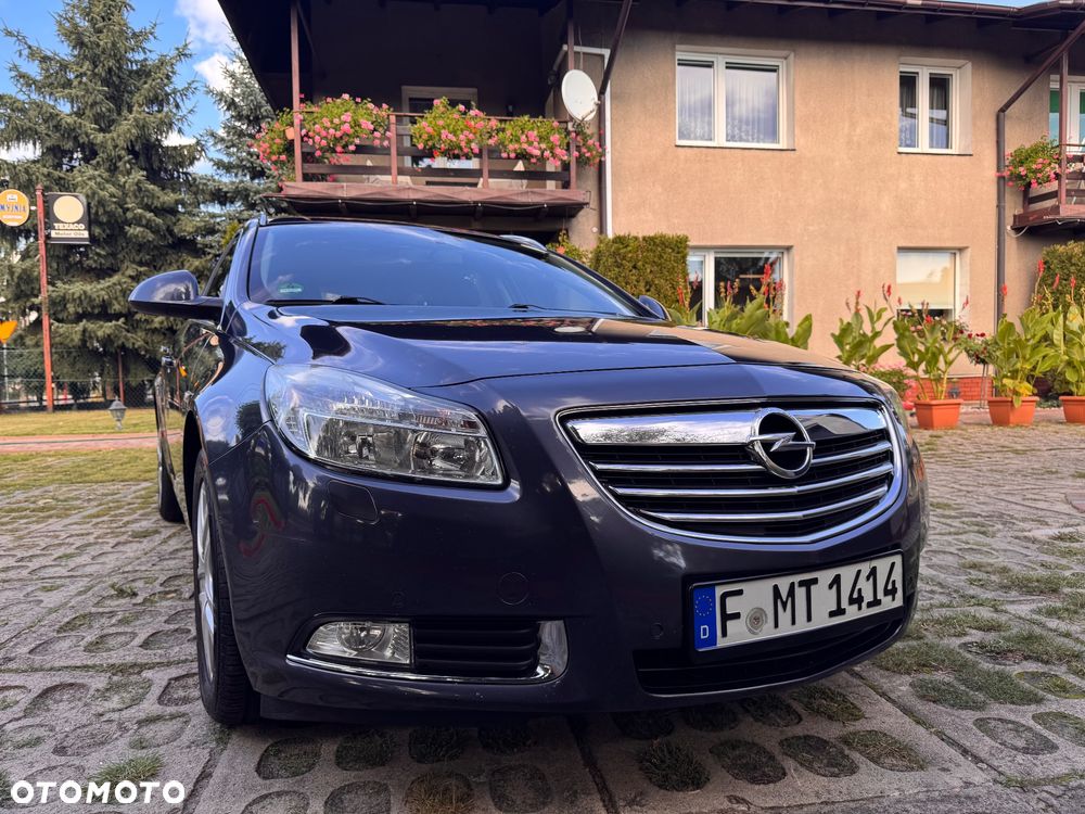 Opel Insignia 2.0 Turbo Automatik Cosmo - 2