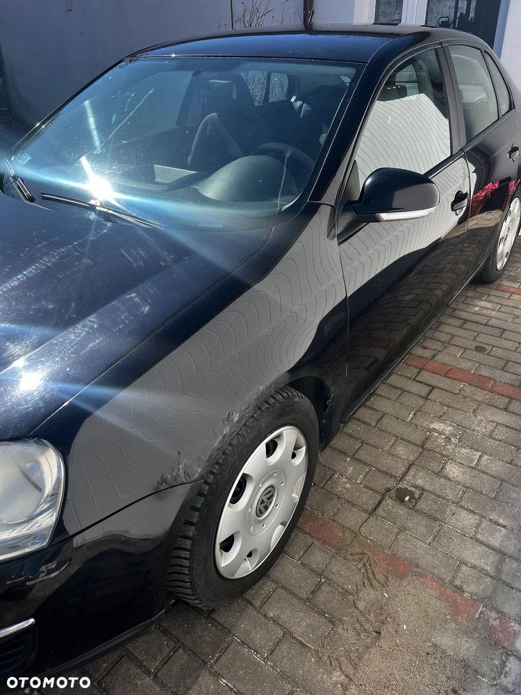 Volkswagen Jetta 1.9 TDI Comfortline - 5