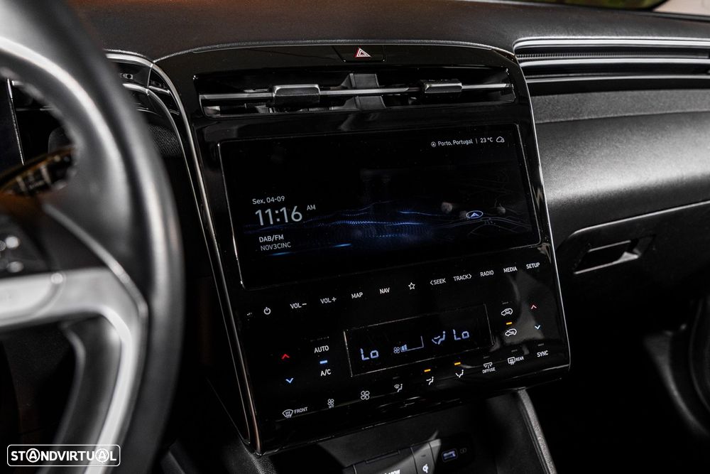 Hyundai Tucson 1.6 CRDi Premium - 24