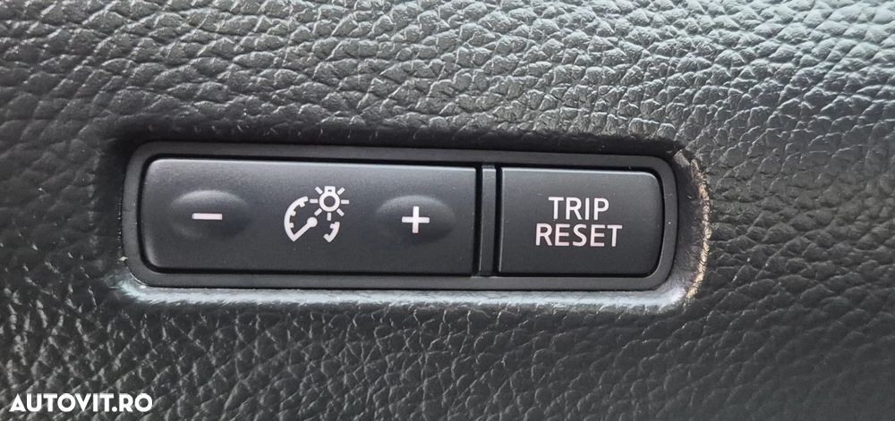 Nissan Qashqai 1.5 DCI N-Connecta - 21